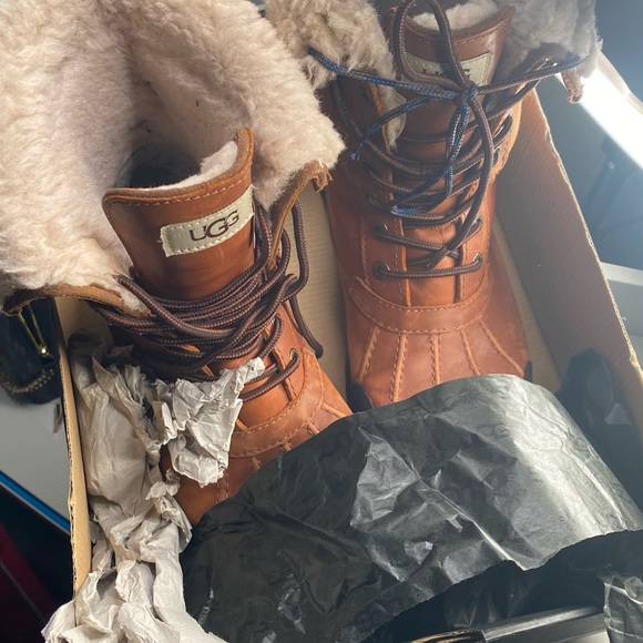 UGG winter boots - Picture 7 of 12